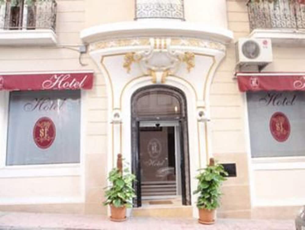 ST Hotel Algiers Eksteriør billede
